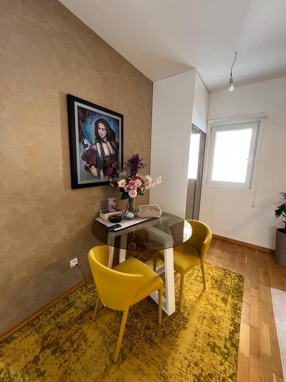 Lux Flat Andrea Budva